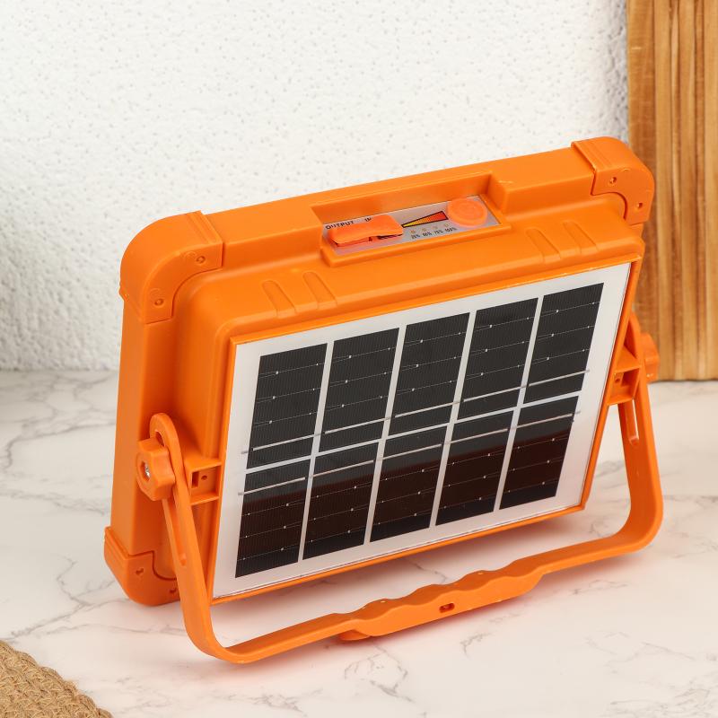 Zumtobel Outdoor Lighting - HOT!LED Solar USB Charging Emergency Waterproof