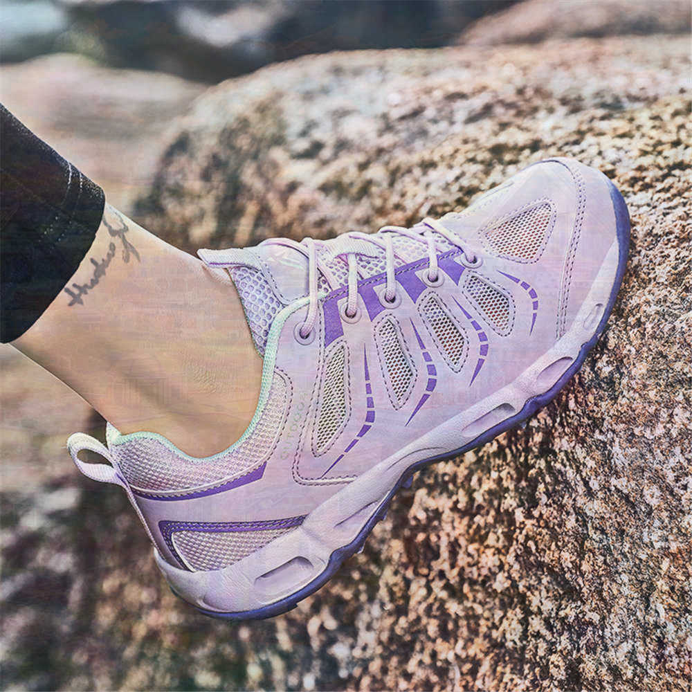 Sumer Round Tip Silver Sneaker - Outdoor Lighting Canada recension och pris